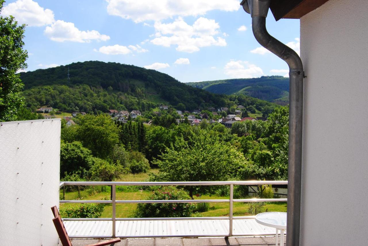 Hinter Den Spiegeln Hotel Heimbach Exterior foto