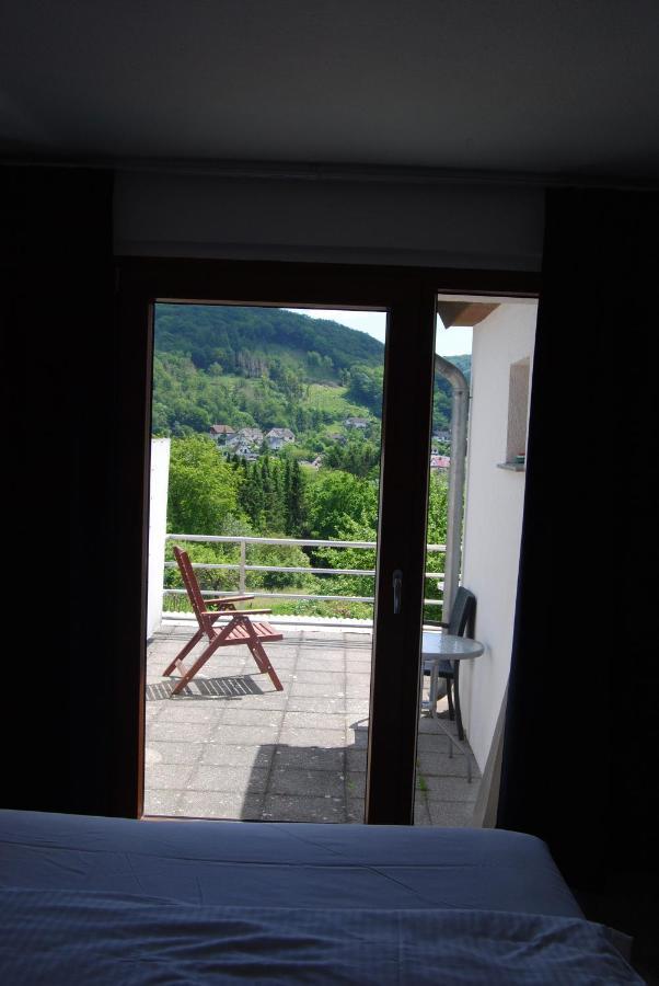 Hinter Den Spiegeln Hotel Heimbach Exterior foto