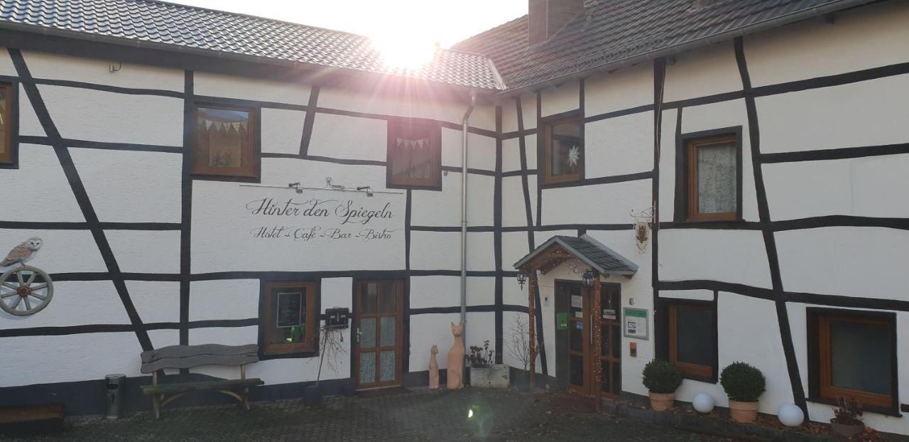 Hinter Den Spiegeln Hotel Heimbach Exterior foto