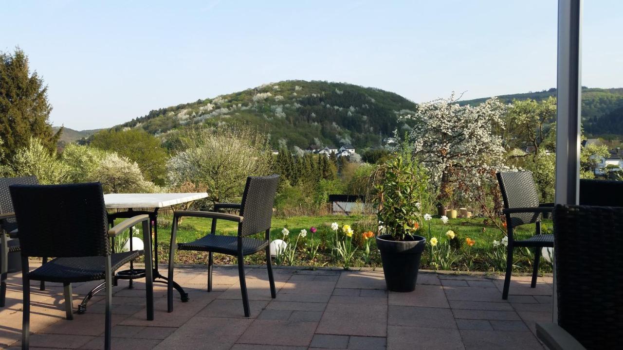 Hinter Den Spiegeln Hotel Heimbach Exterior foto